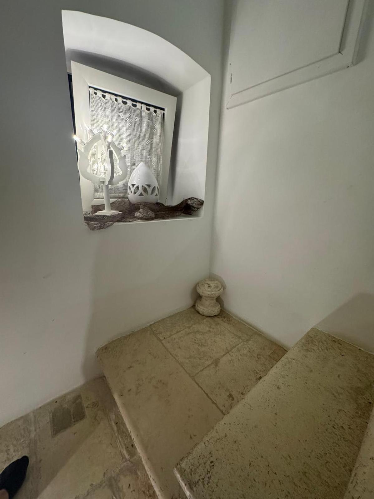 B&B Il Grottino Modugno Bagian luar foto