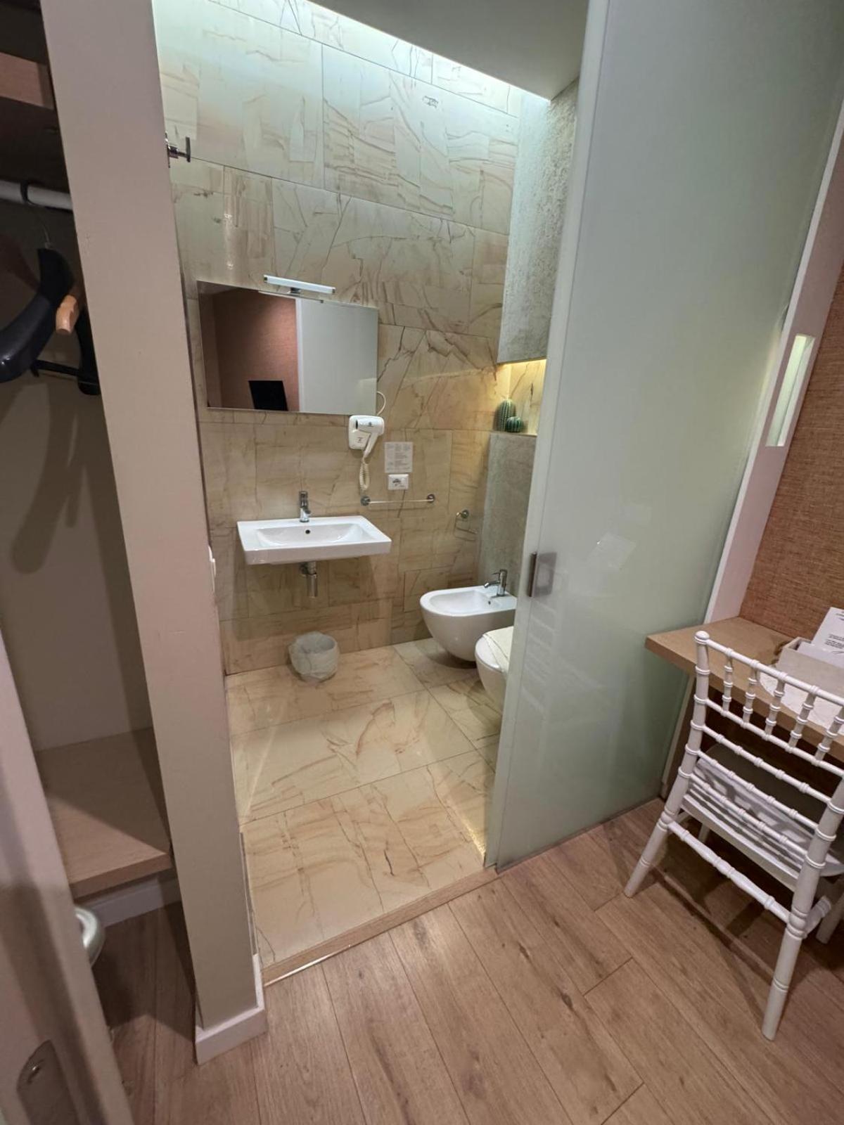 B&B Il Grottino Modugno Bagian luar foto
