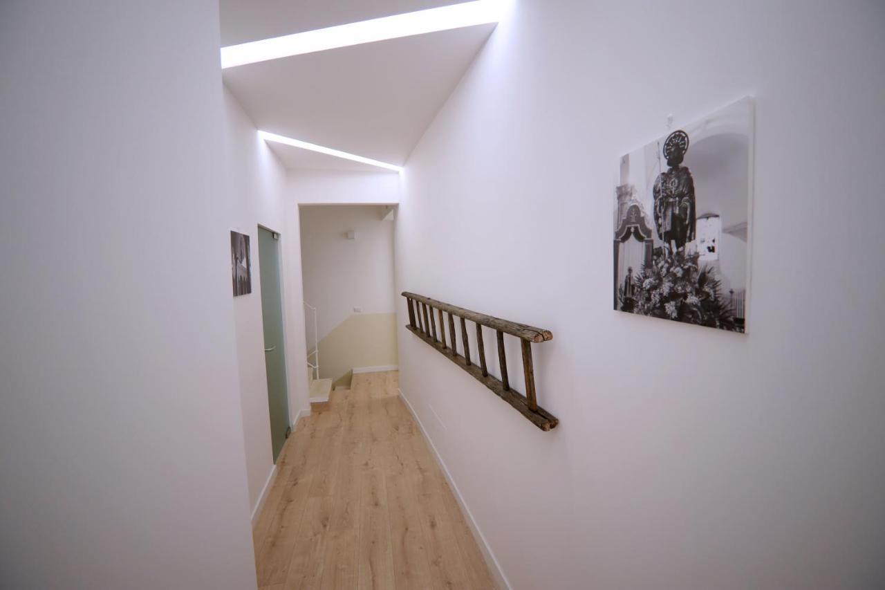 B&B Il Grottino Modugno Bagian luar foto