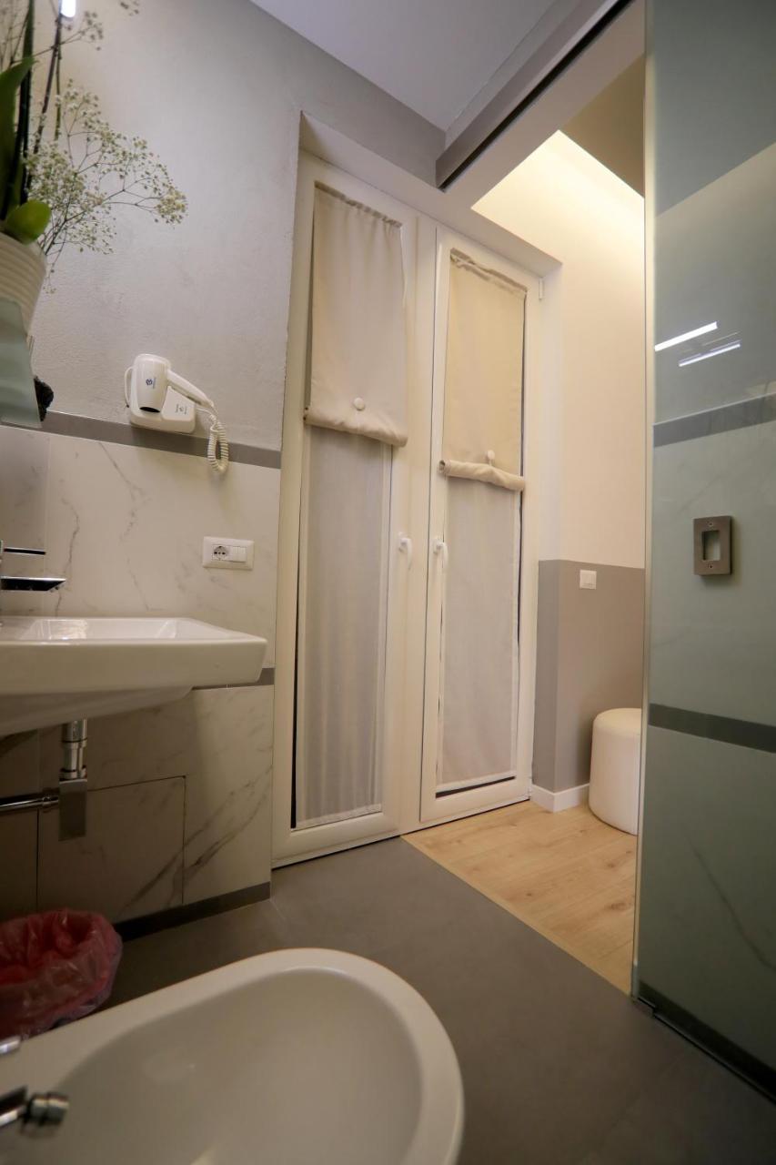B&B Il Grottino Modugno Bagian luar foto